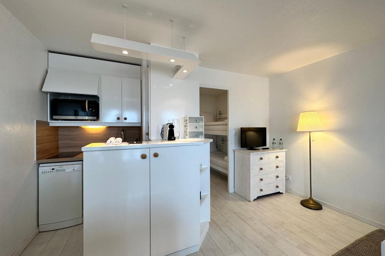 Les Tamaris - Studio With Sea View - Trouville-Sur-Mer Kültér fotó
